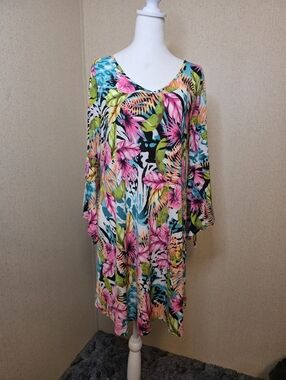Sew In Love Tropical Floral  V-neck Pull On Maxi Dress/Tunic/Coverup